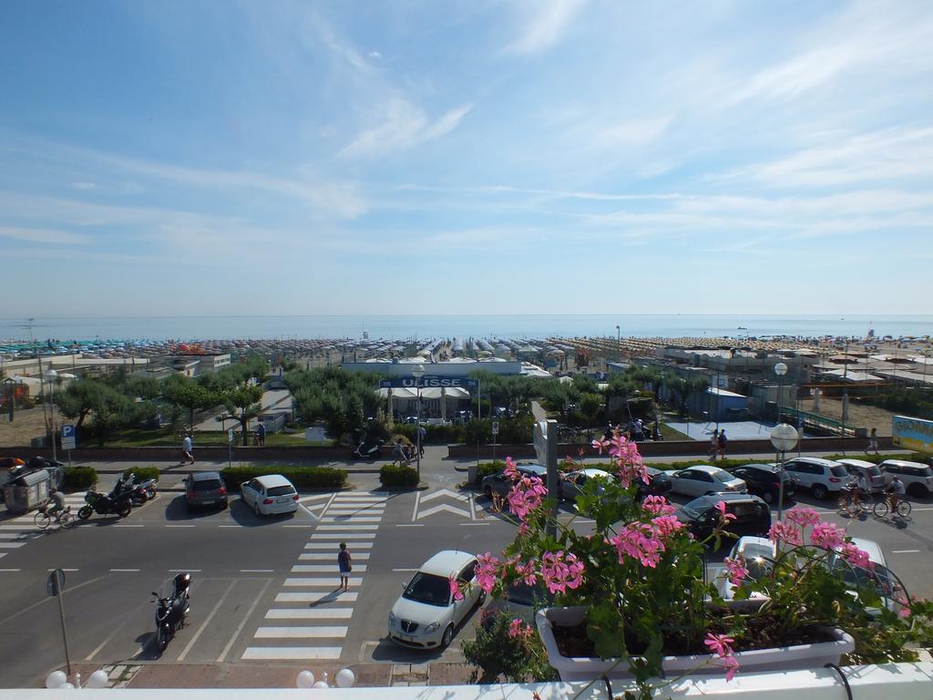 קרביה Hotel Ronchi מראה חיצוני תמונה