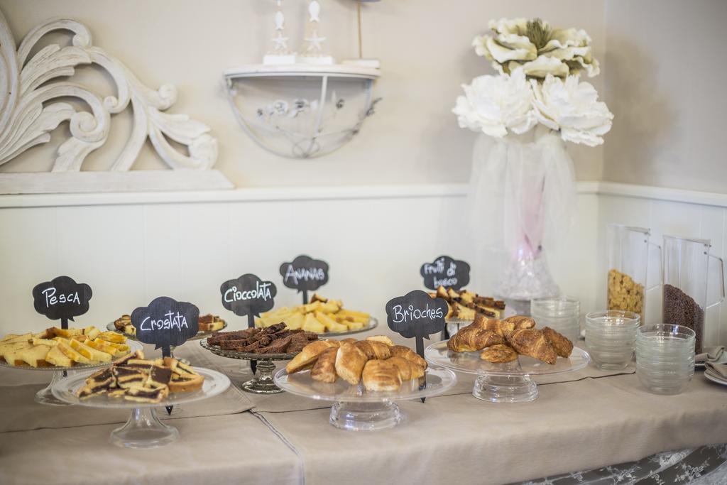 קרביה Hotel Ronchi מראה חיצוני תמונה